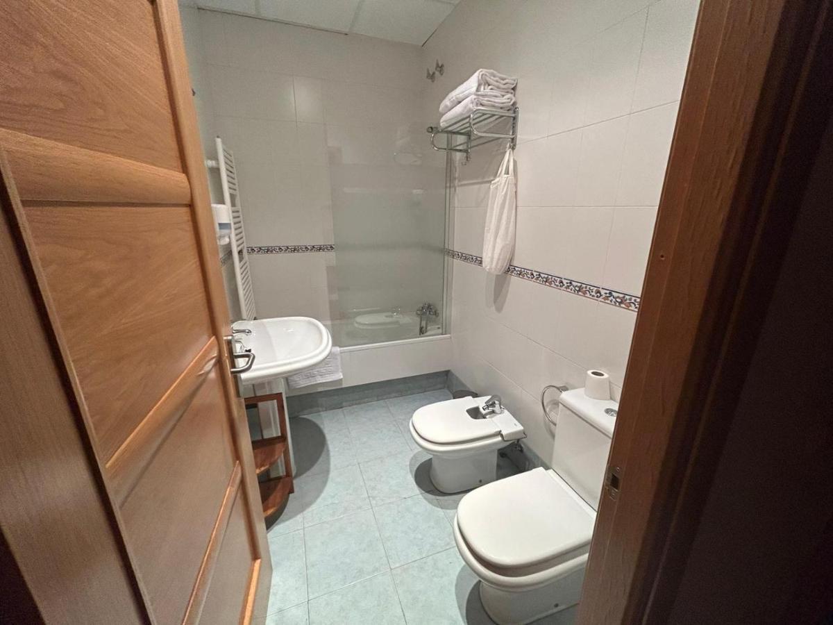 Hostal Villa El Colmenar Mombeltrán Εξωτερικό φωτογραφία
