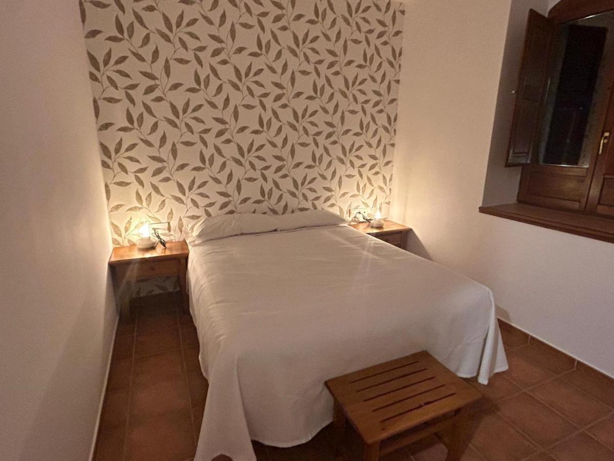 Hostal Villa El Colmenar Mombeltrán Εξωτερικό φωτογραφία