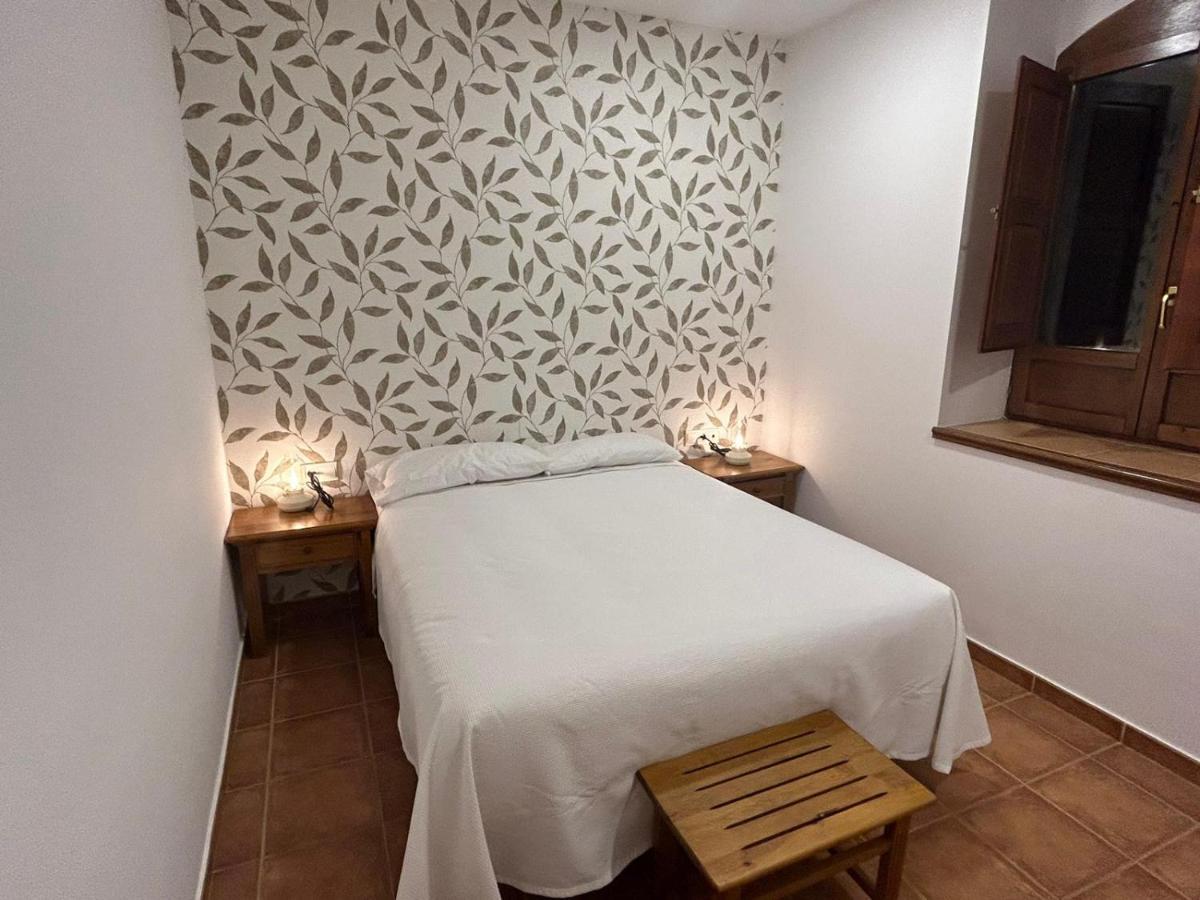 Hostal Villa El Colmenar Mombeltrán Εξωτερικό φωτογραφία