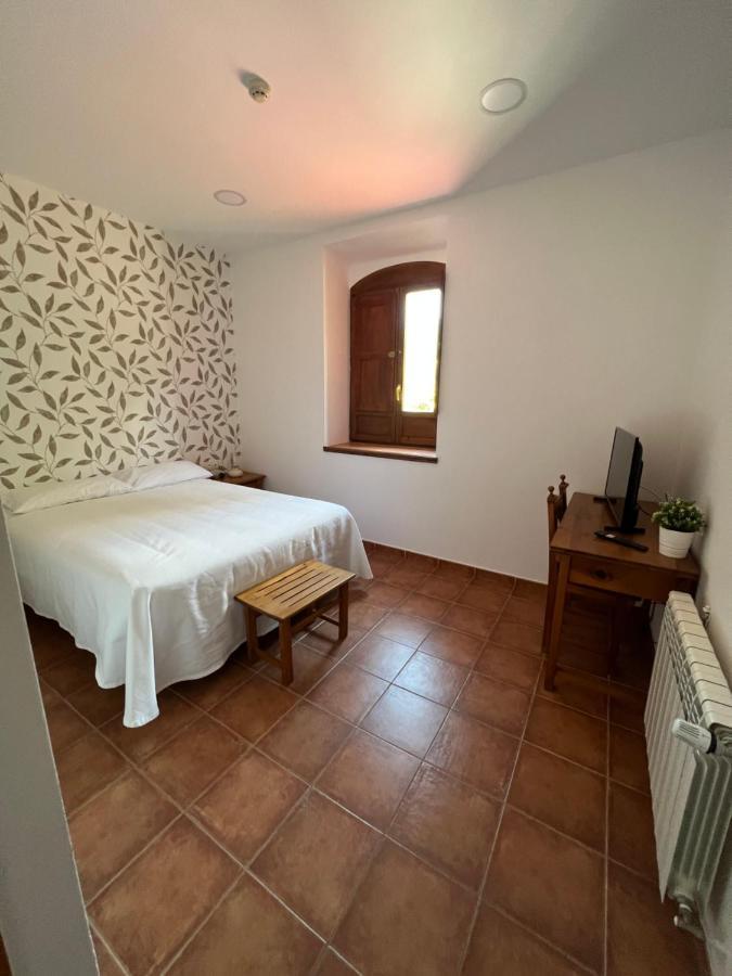 Hostal Villa El Colmenar Mombeltrán Εξωτερικό φωτογραφία
