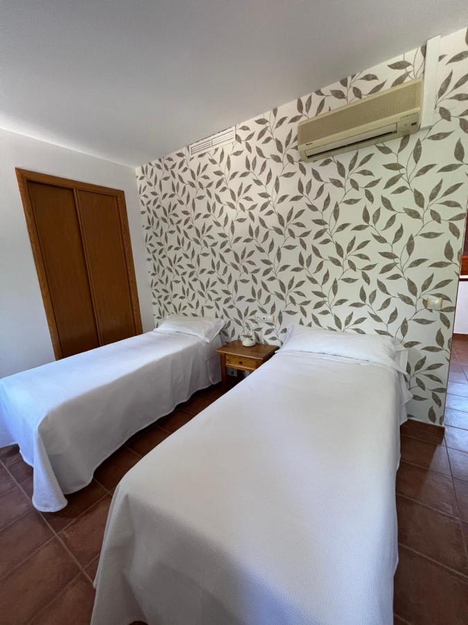 Hostal Villa El Colmenar Mombeltrán Εξωτερικό φωτογραφία